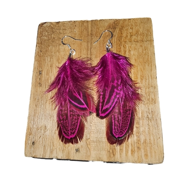 Feather Drop Earrings Bright Pink Natural Pheasant Plumage Silver Hook 3.5" drop - Picture 2 of 3